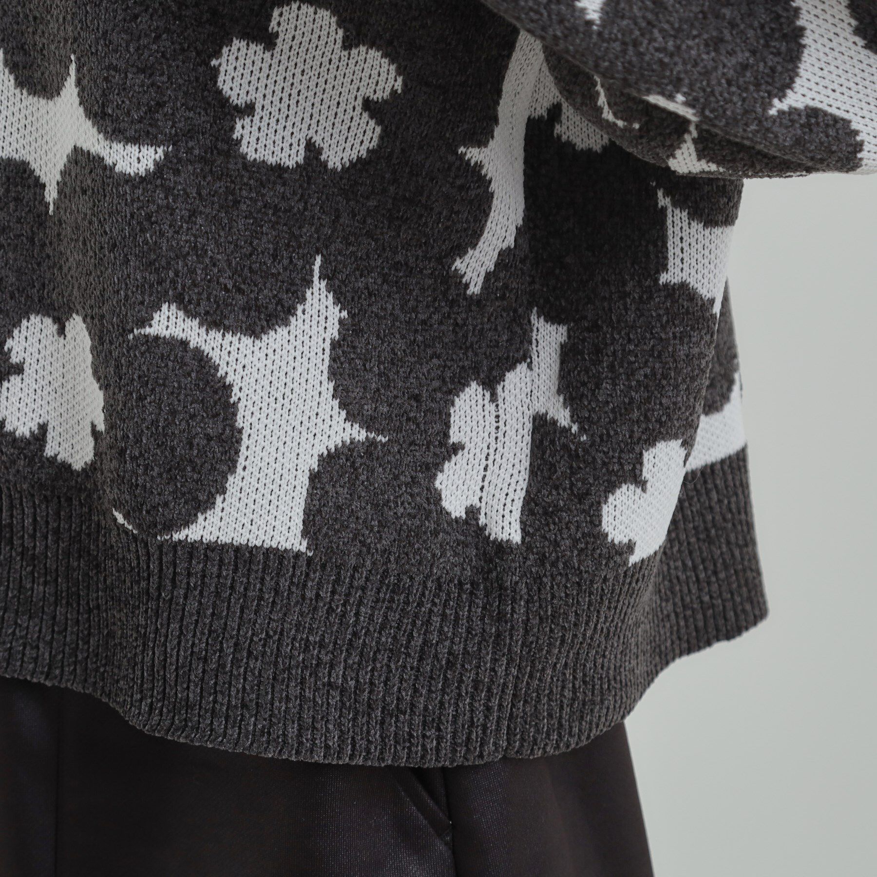 SHOO･LA･RUE「【S-LL】レトロ感漂う デイジー柄 総柄ニット」|ニット・セーター|