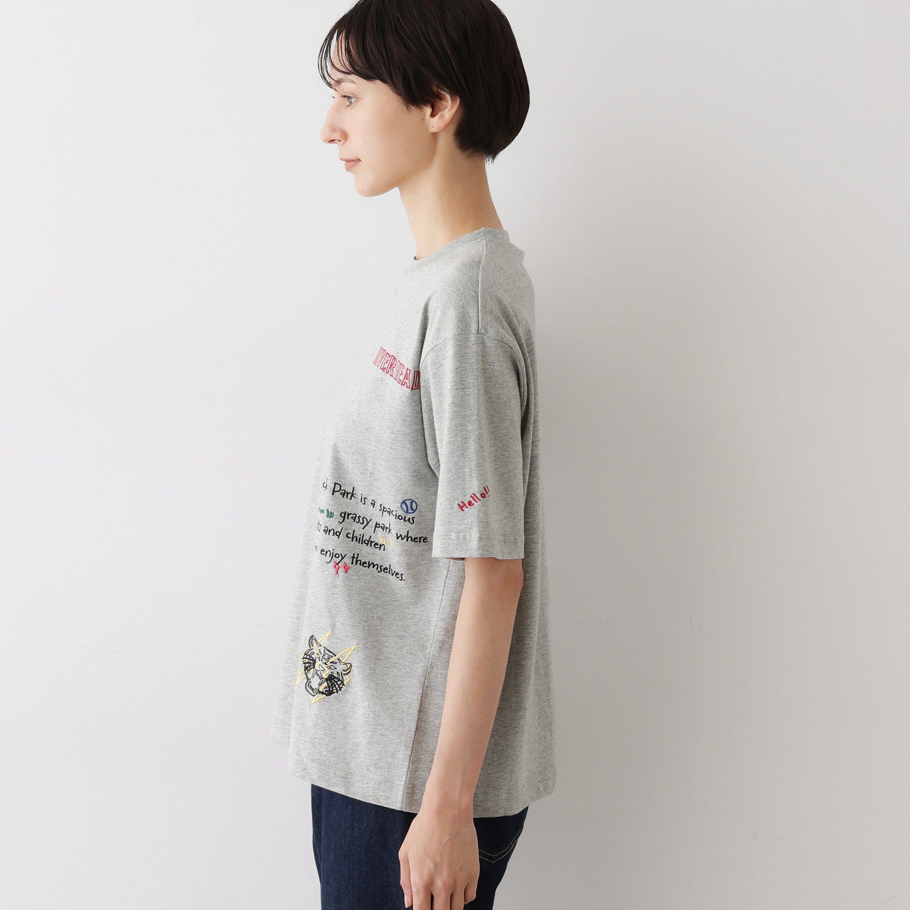 Dessin「【ユニセックス/リンクコーデ】刺繍Tシャツ」|Tシャツ・カットソー|