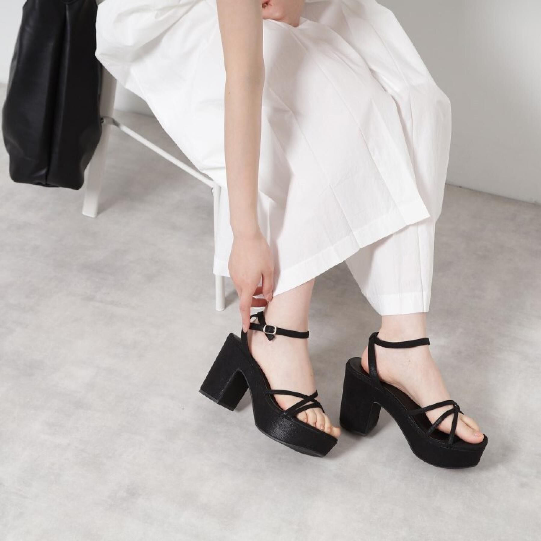 ESPERANZA「厚底アンクルベルトサンダル」|サンダル|ブラック(119)