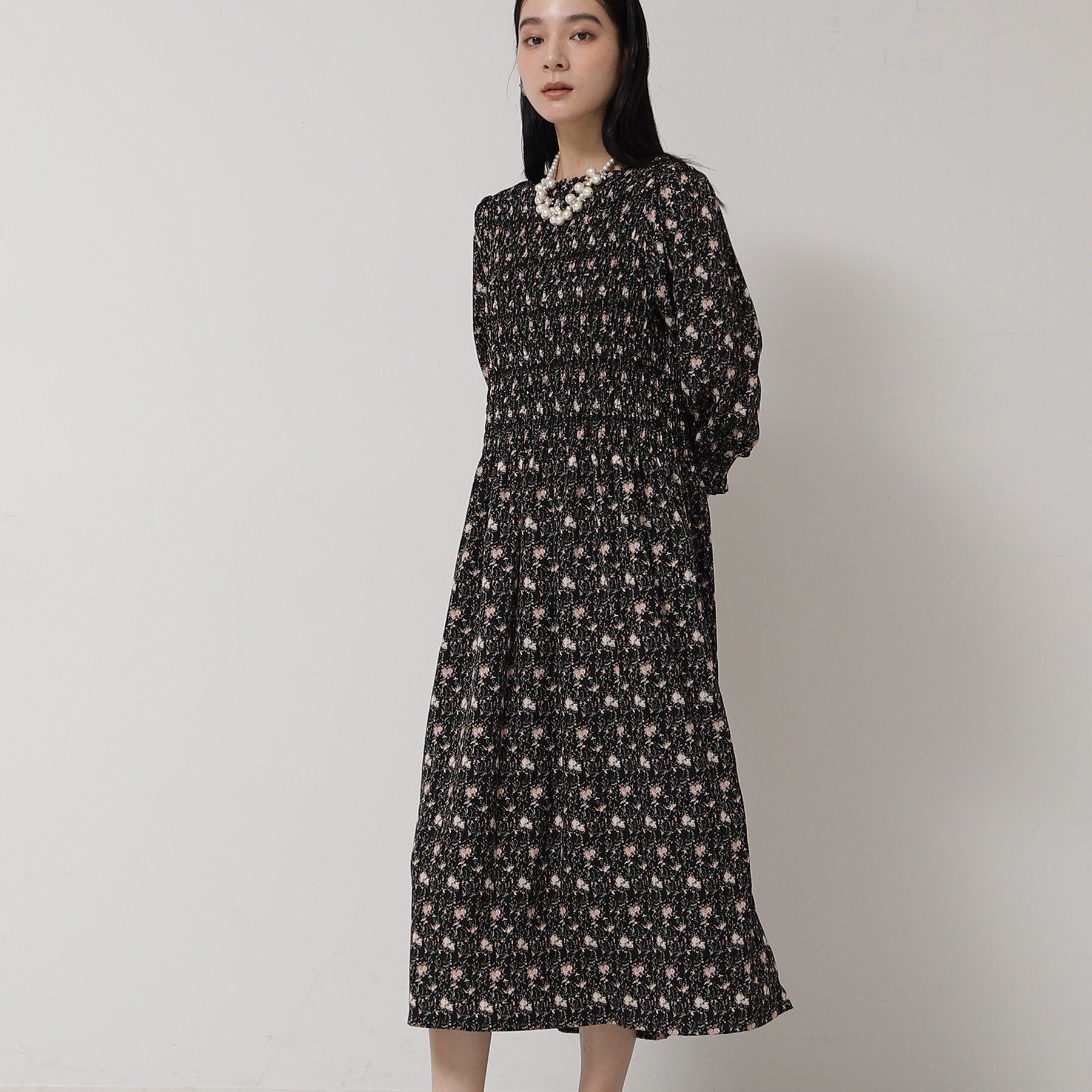 SunaUna「シャーリングフラワーワンピース」|ワンピース|ブラック(119)