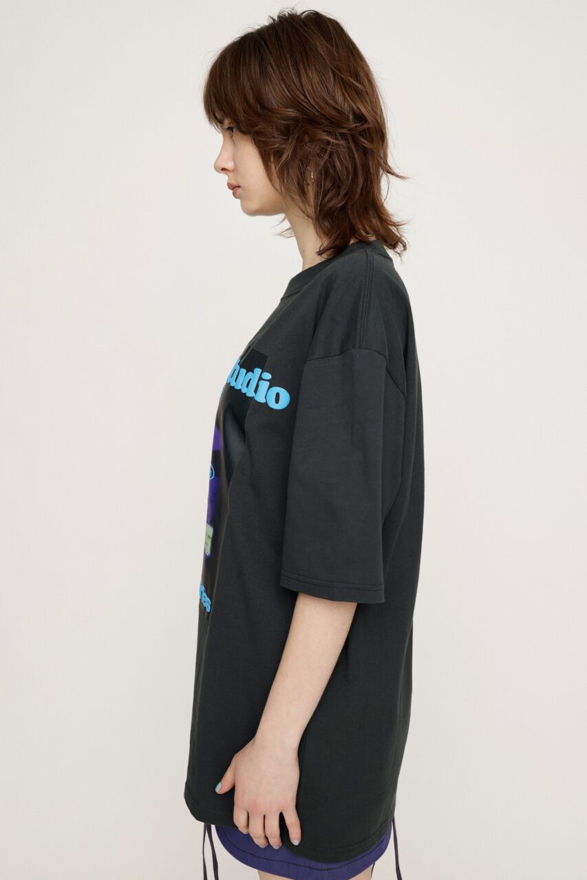 SLY「PUFFER LOGO & PHOTO Tシャツ」|Tシャツ・カットソー|