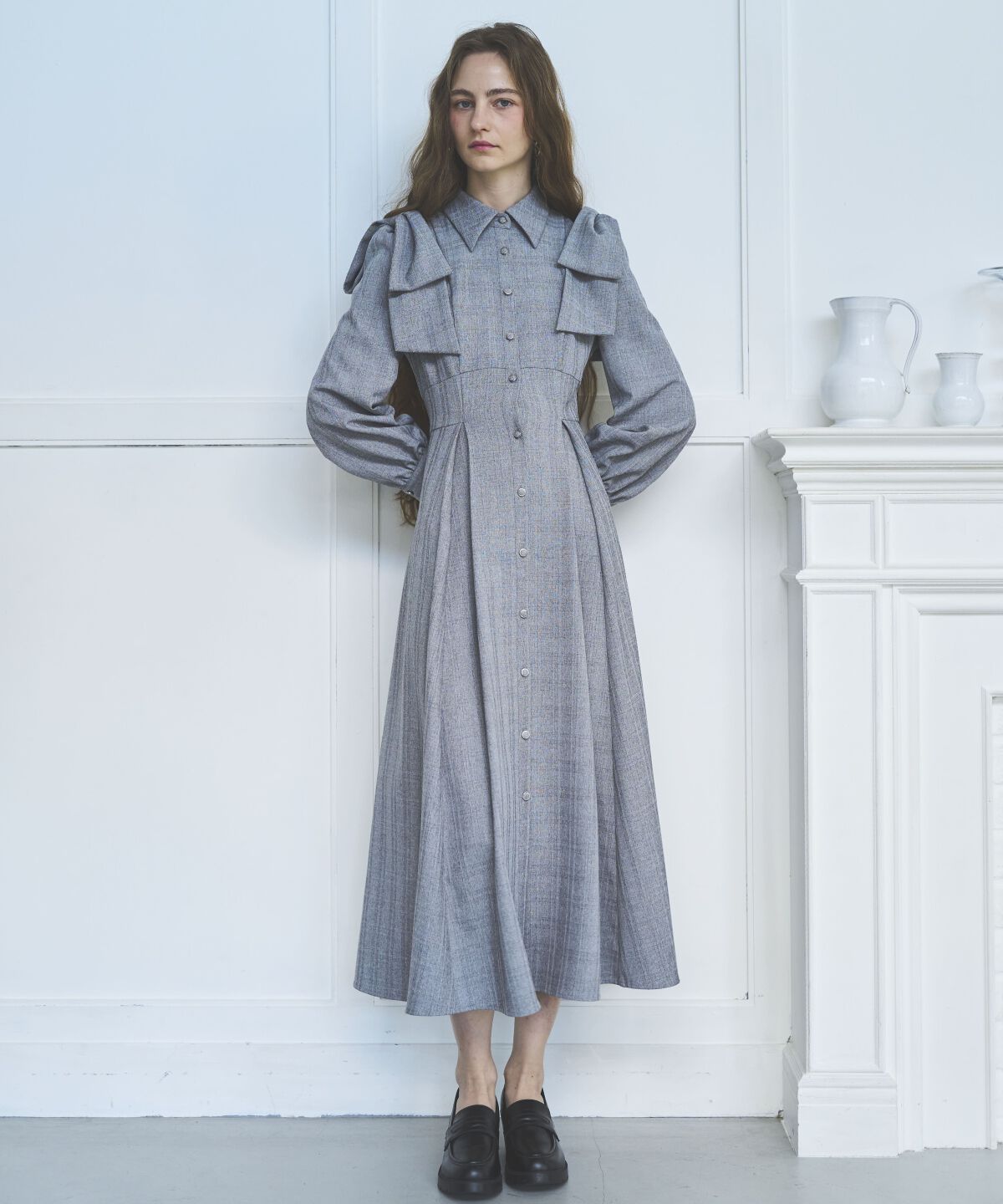 アンドクチュール「肩リボンシャツワンピース」|ワンピース|グレー