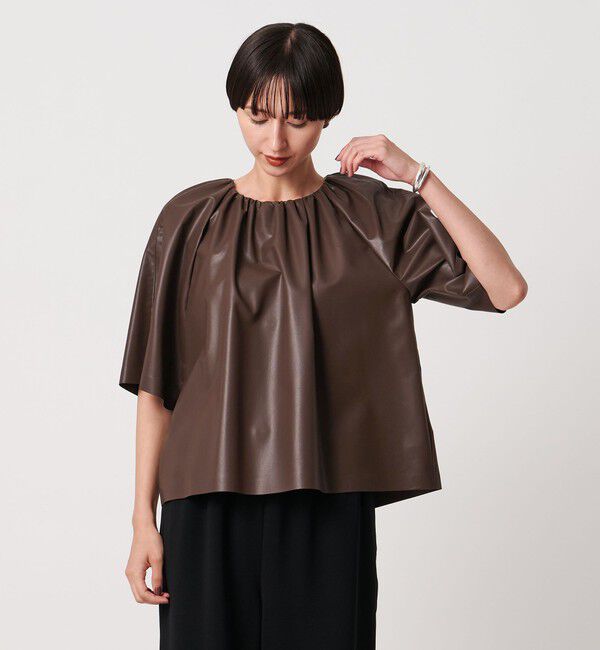 UNITED ARROWS「レザーライク ギャザー ブラウス ウォッシャブル」|シャツ・ブラウス|