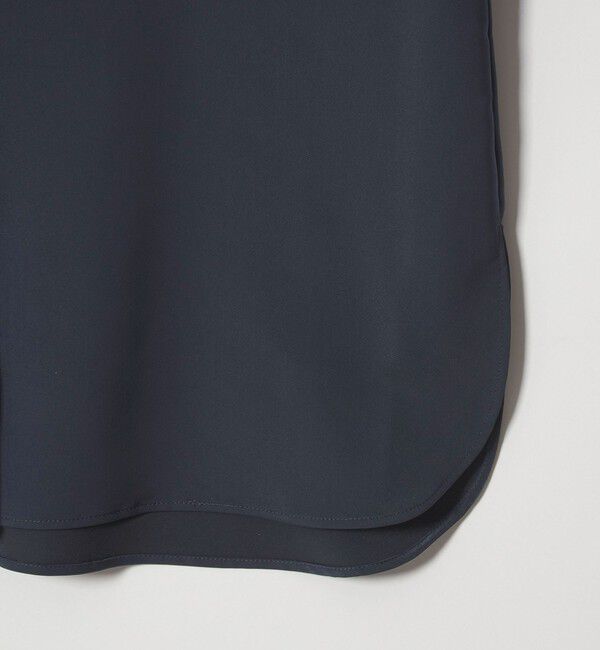 UNITED ARROWS「サテン Vネック ブラウス ‐ウォッシャブル‐」|シャツ・ブラウス|