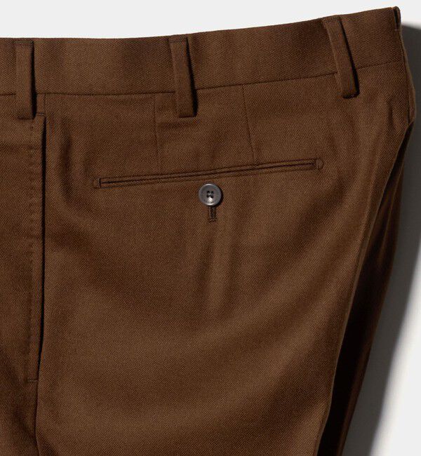 UNITED ARROWS「ライトサキソニー テーパード １プリーツ スラックス ヨコストレッチ」|スラックス|