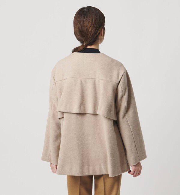 UNITED ARROWS「バック フレア ショート コート」|ノーカラージャケット|