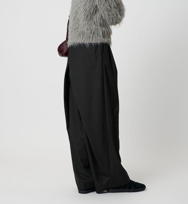 BEAUTY&YOUTH UNITED ARROWS「バックラップ タックワイドパンツ -ウォッシャブル-」|スラックス|