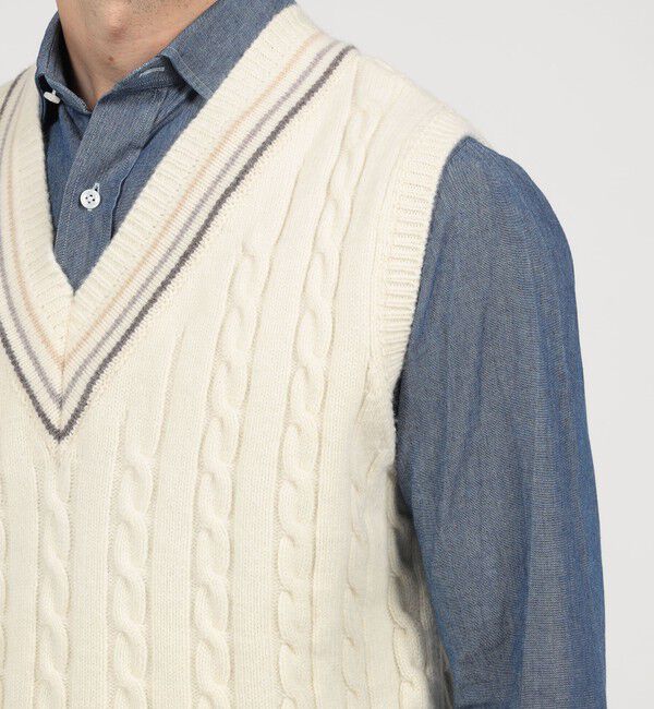 TOMORROWLAND MENS「【別注】RICHMOND KNITWEAR ウールケーブル Vネックベスト」|ニット・セーター|