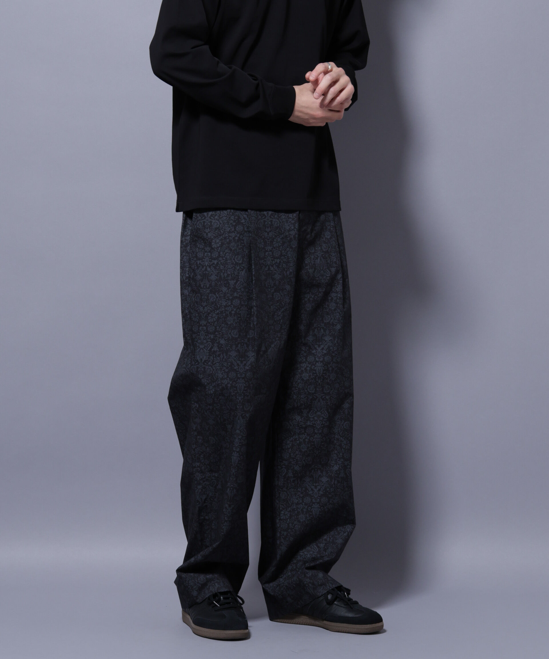 nano･universe「オリジナルパターンイージーパンツ」|チノ|