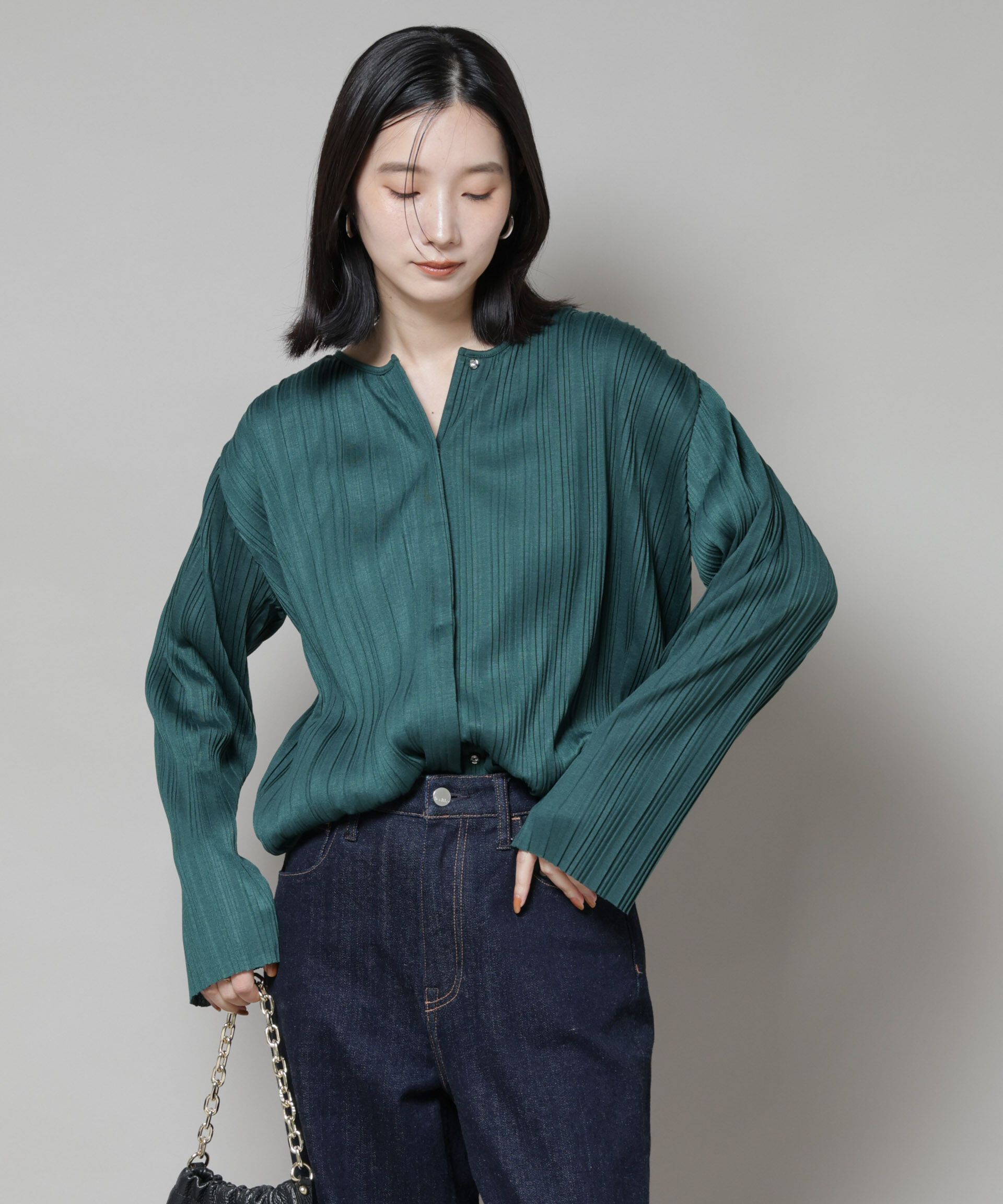 nano･universe「プリーツカットスナップシャツ」|Tシャツ・カットソー|