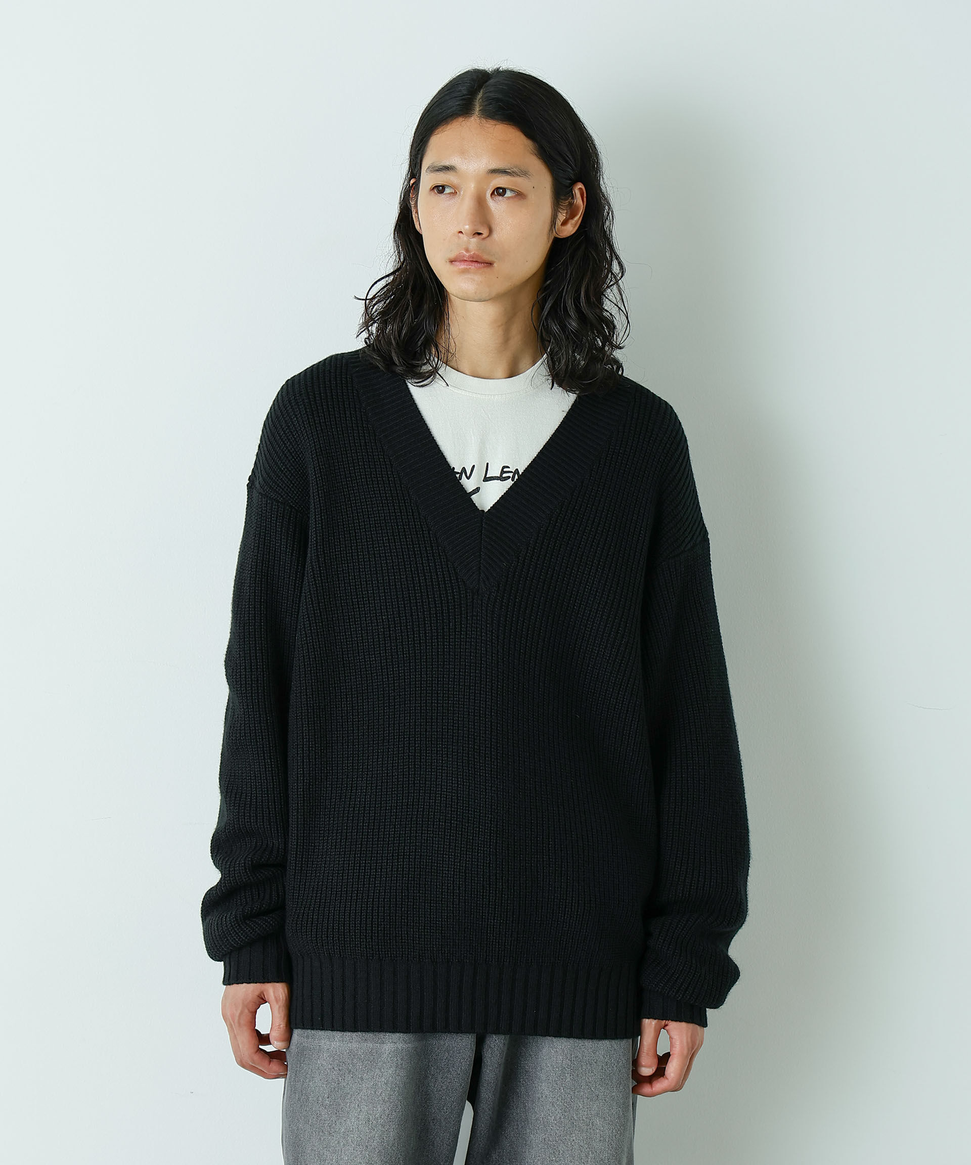 nano･universe「｢HOTEL PALACE｣  ディープVネックミドルゲージニット」|ニット・セーター|