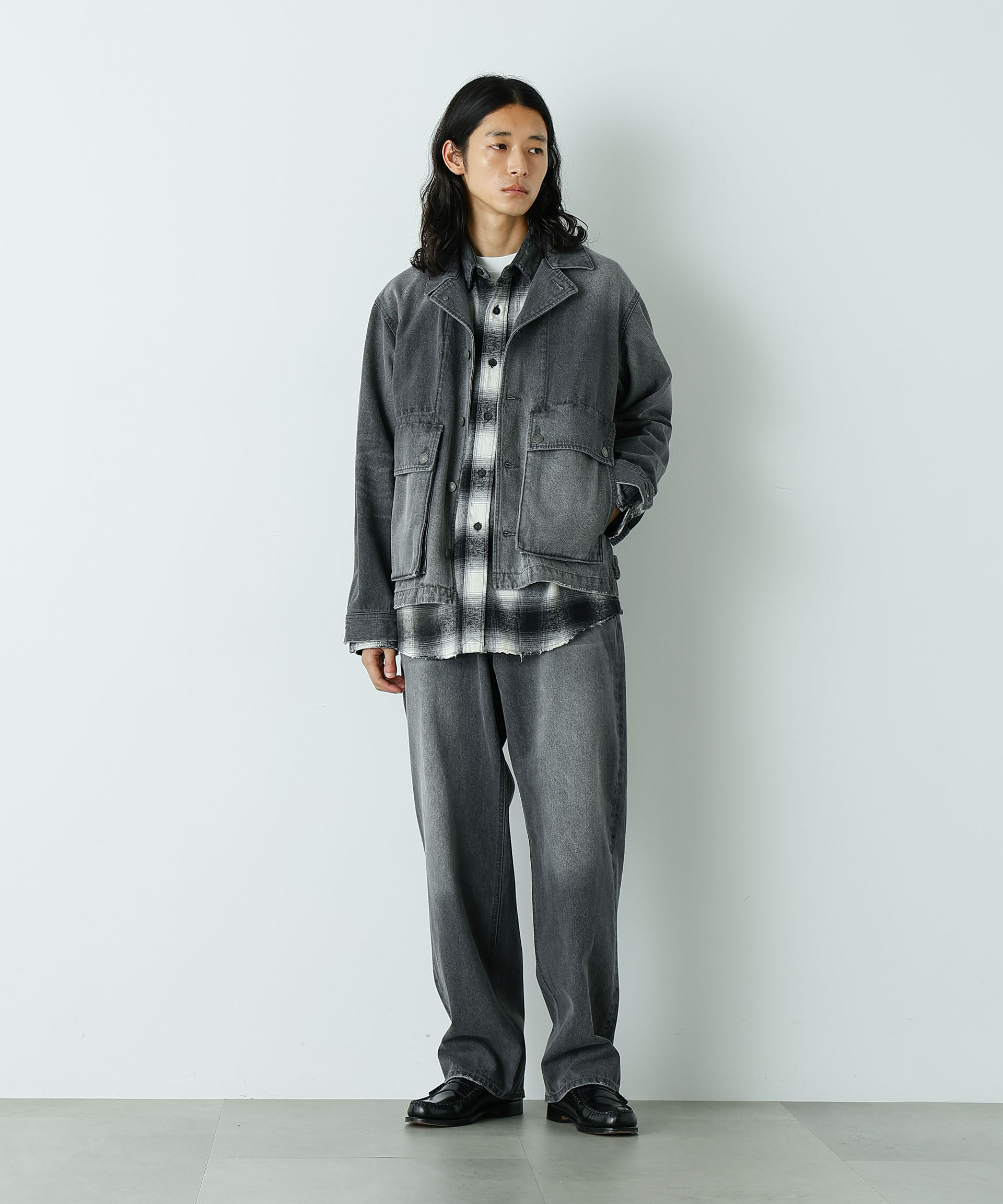 nano･universe「｢HOTEL PALACE｣ フェードデニム ルーズシルエットパンツ」|チノ|