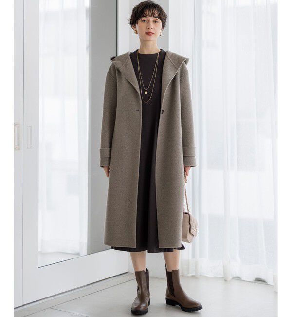 23区「【洗える/吊り干しOK】ヴィスコースストレッチ  バックデザイン ニットワンピース」|ワンピース|