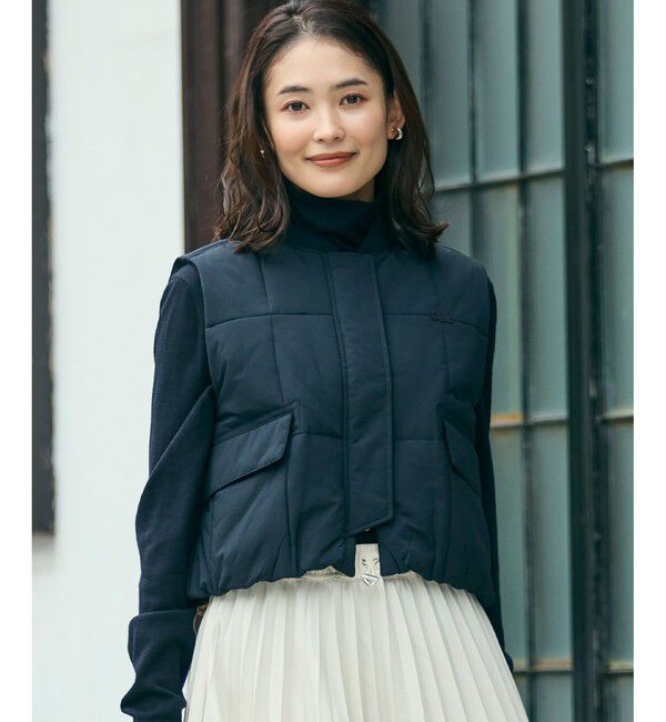 LACOSTE「クロップド丈 撥水 THERMORE中綿 ジップアップベスト」|ダウンベスト・ベスト|ブラック