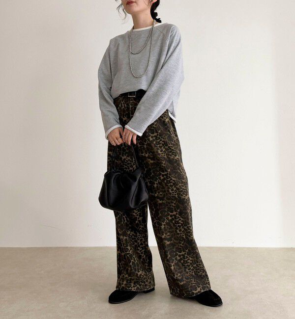 fredy emue「コットンツイルストレートパンツ」|チノ|