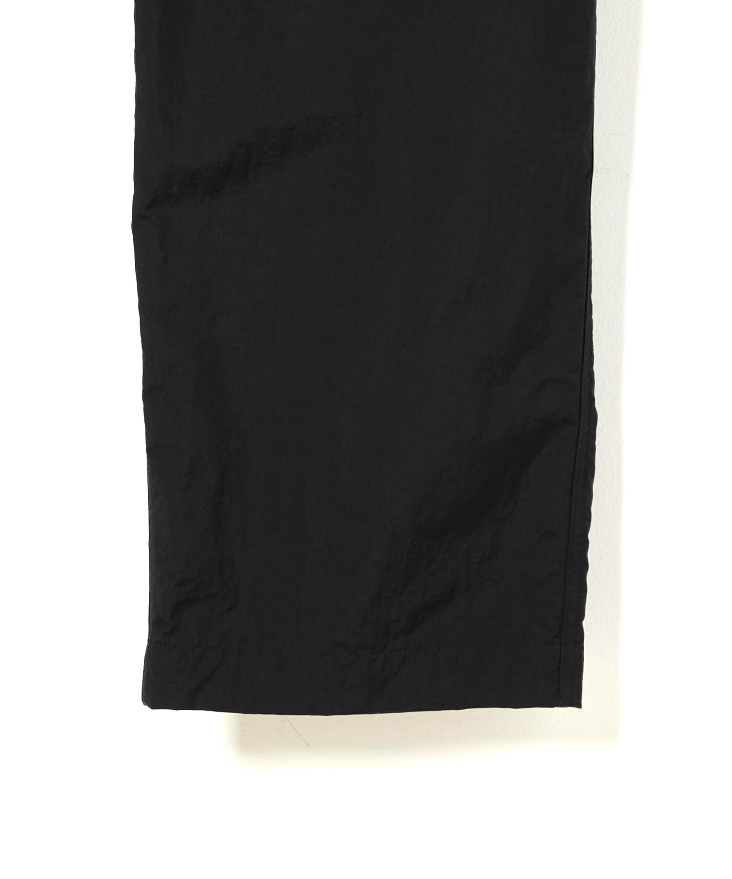 ADAM ET ROPE'「【サステナブル】リサイクルナイロンカーゴパンツ」|カーゴ|