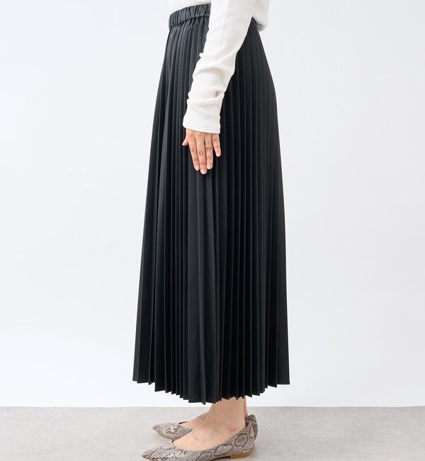  「【リバイバル/ウエストゴムで着やすい】レザーライクプリーツスカート」|スカート|