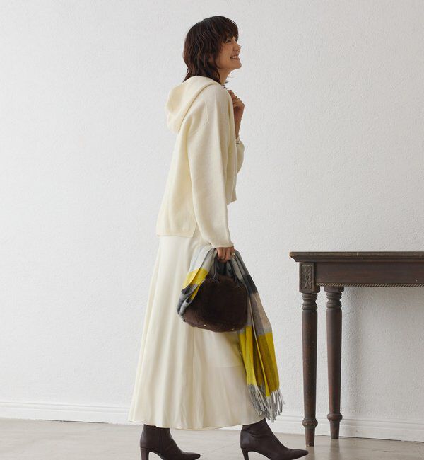  「【フードがアクセントに】ウール100ホールガーメントフーディ」|ニット・セーター|