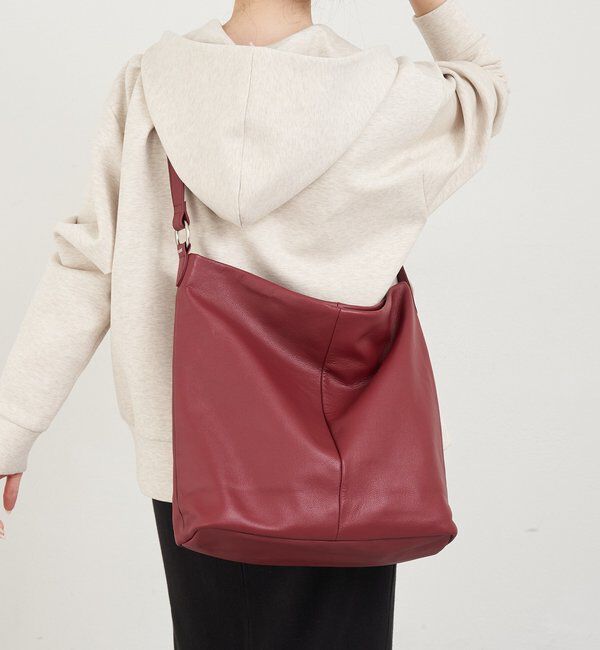  「【セール対象再値げ】［A4サイズ対応・510g］ソフトレザーワンショルダーバッグ」|ショルダー・メッセンジャー|