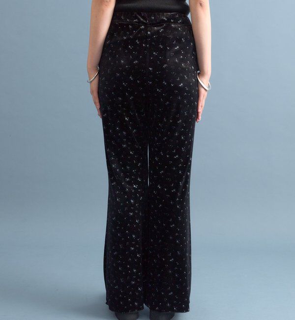  「ベロアフレアパンツ」|チノ|