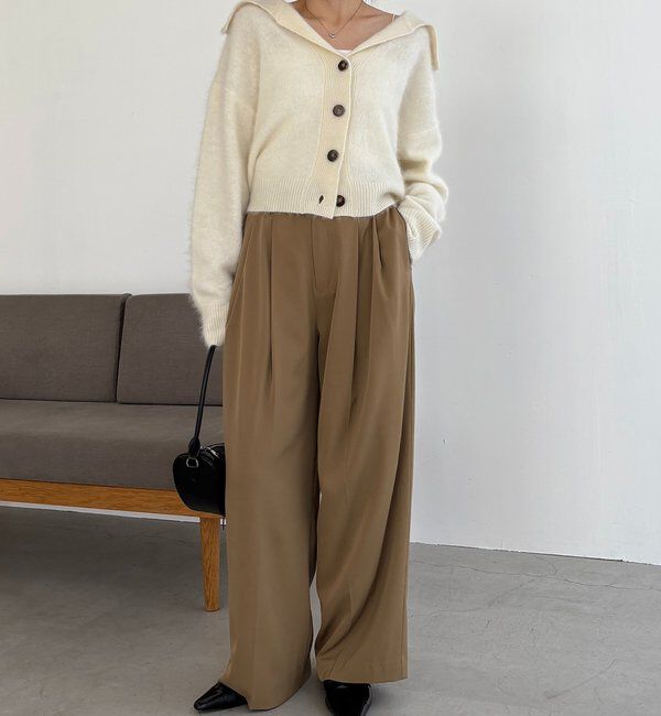  「【選べる4サイズ展開/全骨格細見え】すっきりスラックスワイドパンツ」|チノ|