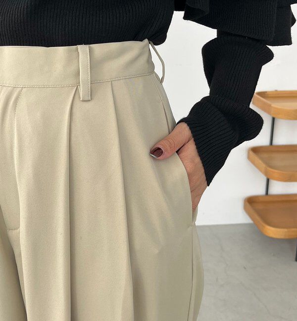  「【選べる4サイズ展開/全骨格細見え】すっきりスラックスワイドパンツ」|チノ|