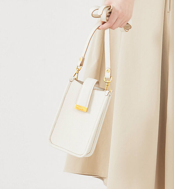 qualite「【GIANNI CHIARINI】カリーナ　ショルダーバッグ」|ショルダー・メッセンジャー|オフホワイト