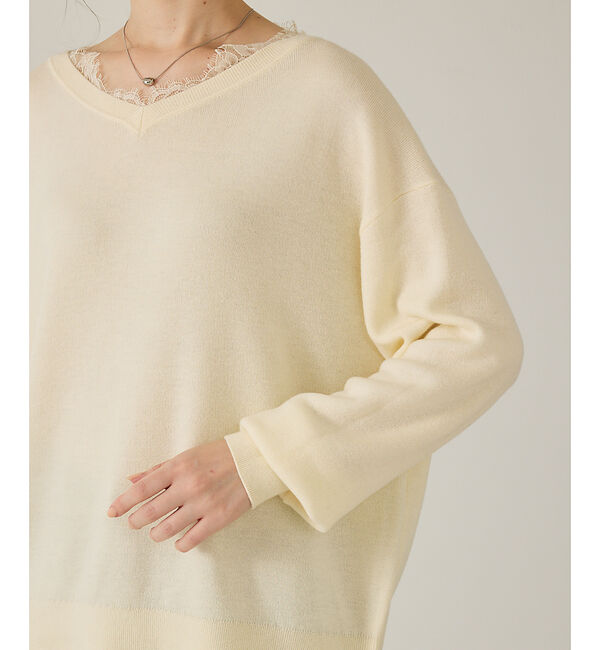 qualite「【トレンドアイテム】Vネックレース付きニット」|ニット・セーター|