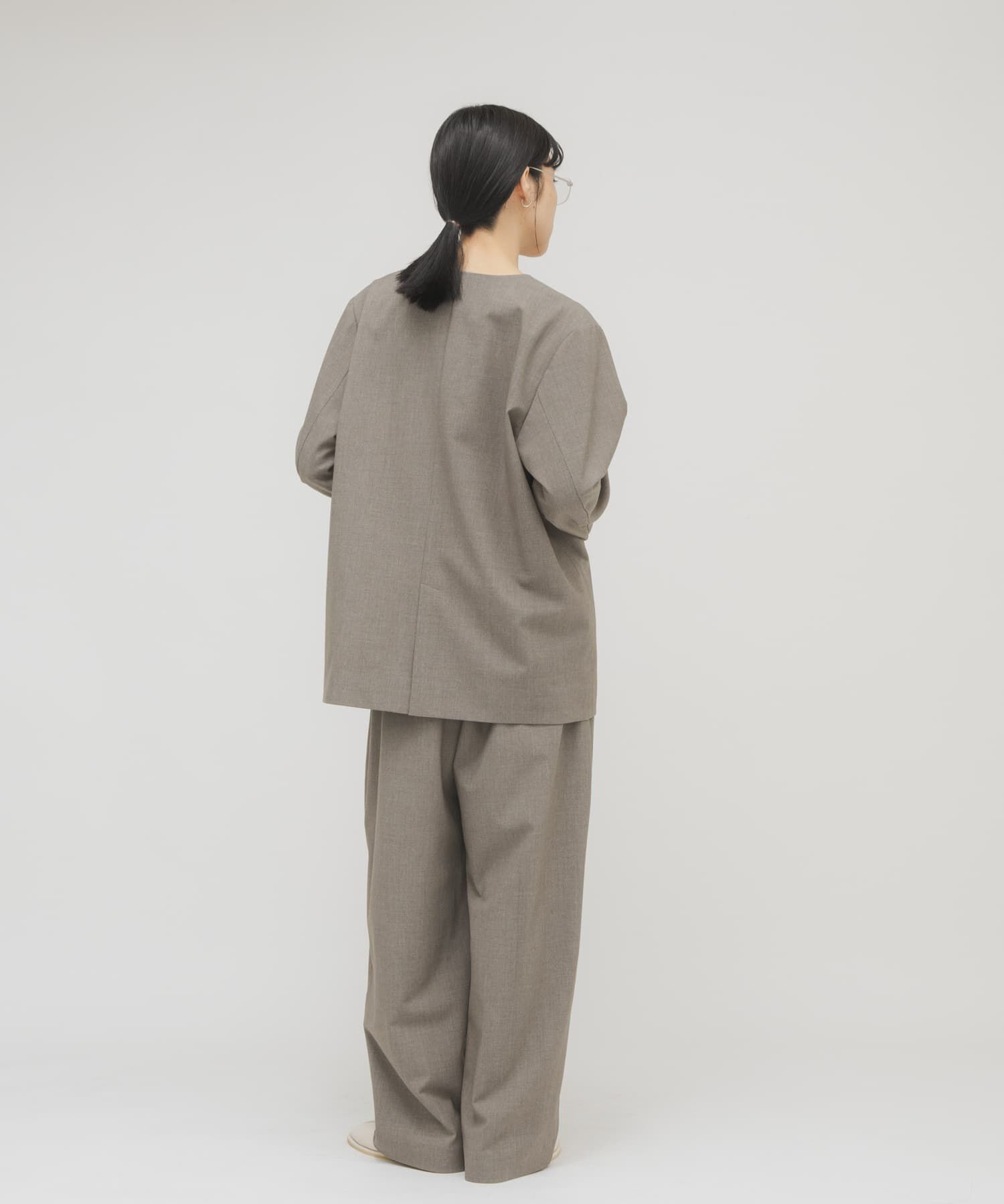  「ノーカラーデザインジャケット」|ノーカラージャケット|