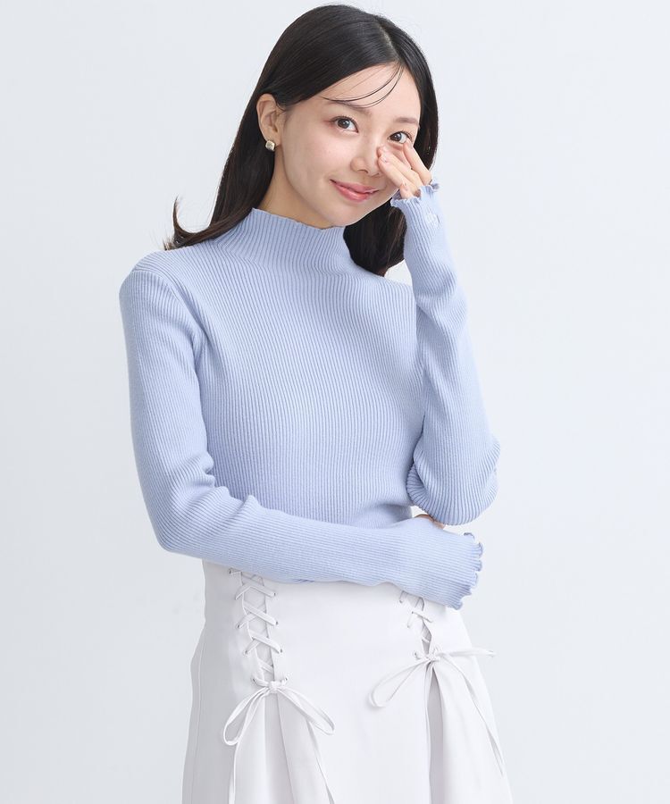 earth music&ecology「袖口刺繍リブニットプルオーバー」|ニット・セーター|Light Blue
