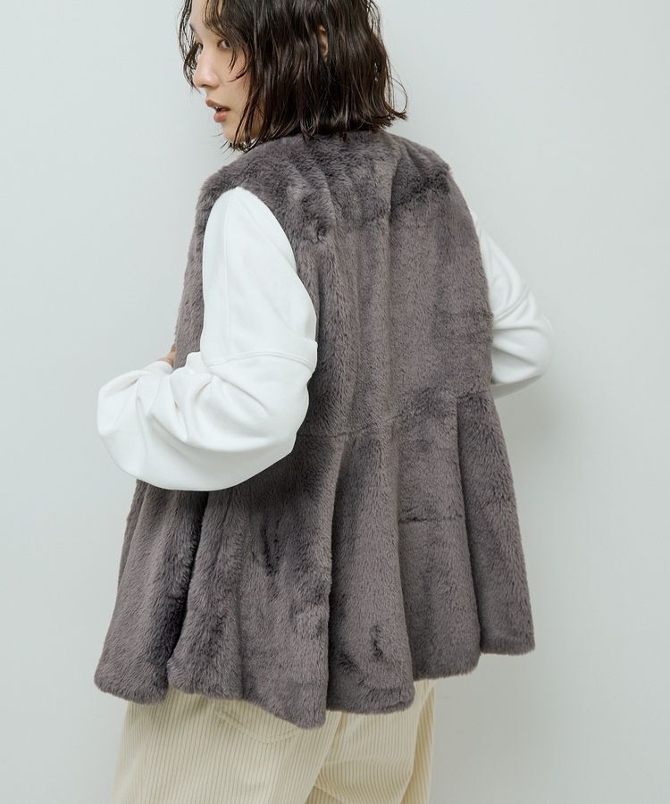 Green Parks「・ELENCARE DUE ペプラムフェイクファーベスト」|ベスト・ジレ|