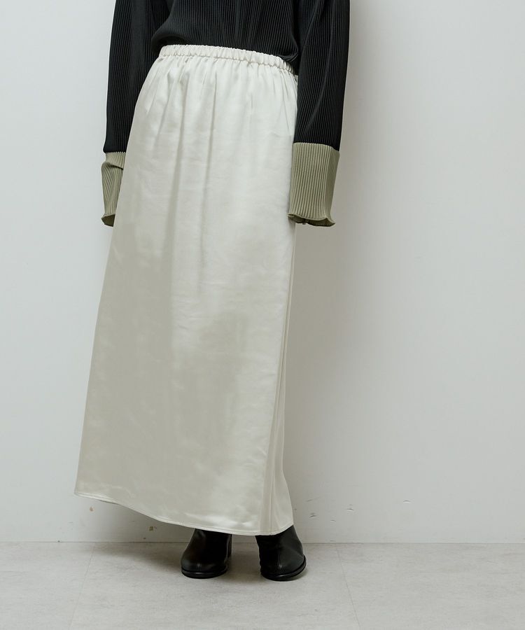 Green Parks「すっきり見えシルエットサテンナロースカート」|タイト|Ivory