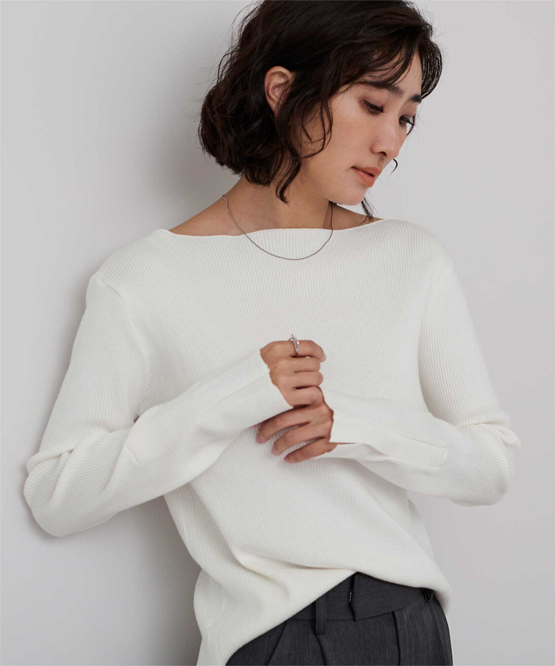ur's「ボートネックスリットスリーブリブニット」|ニット・セーター|ホワイト