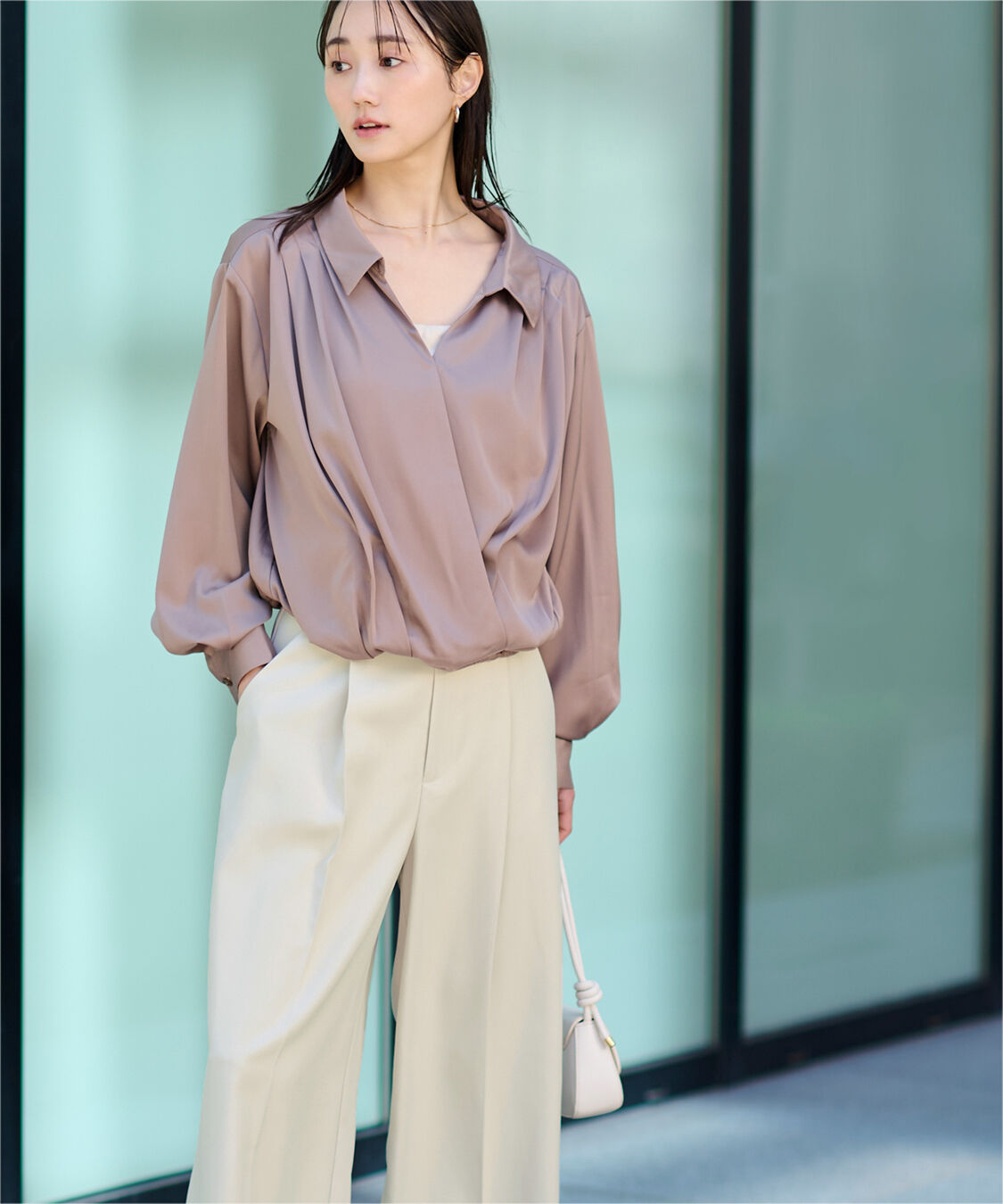 ur's「美シルエットワンタックワイドパンツ」|スラックス|