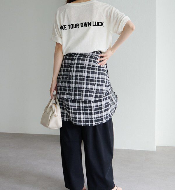  「ロゴ刺繍&times;フロッキープリント麻混Tシャツ」|Tシャツ・カットソー|