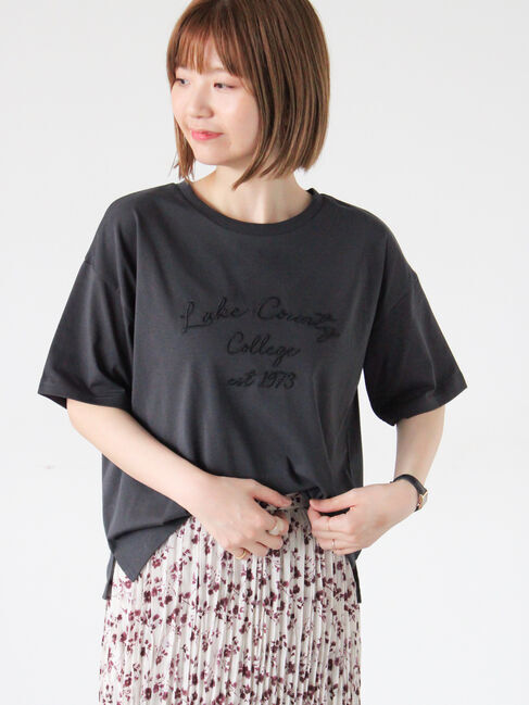 Lugnoncure「【接触冷感】刺繍ロゴTシャツ」|Tシャツ・カットソー|チャコールグレー