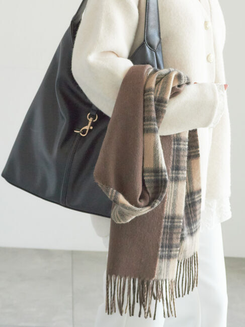 Te chichi「カシミア混リバーシブルチェックマフラー」|その他|ベージュ