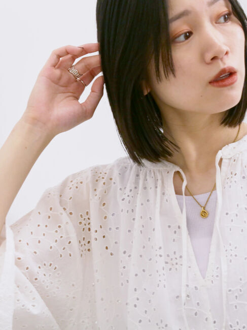 Samansa Mos2 blue「【Made in India】タッセル付ギャザーレースブラウス」|シャツ・ブラウス|