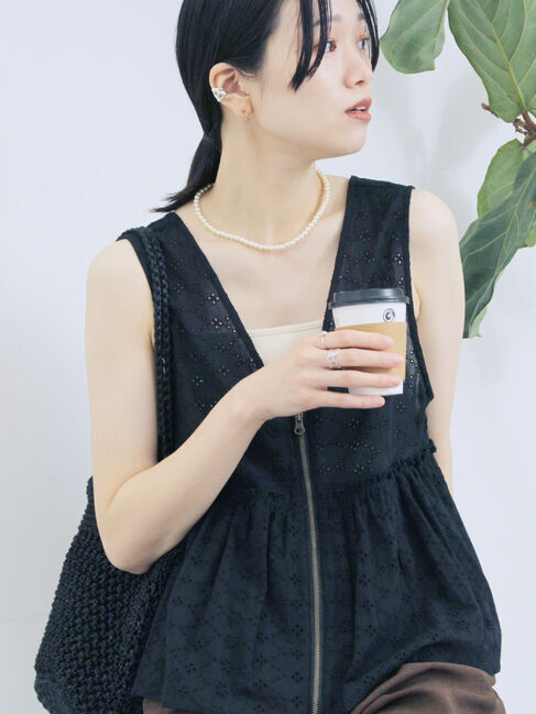 Samansa Mos2 blue「カットワークレースベスト」|シャツ・ブラウス|