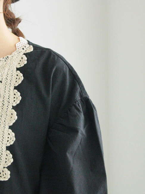 Samansa Mos2「【WEB限定】胸元レース貼りチュニック」|シャツ・ブラウス|