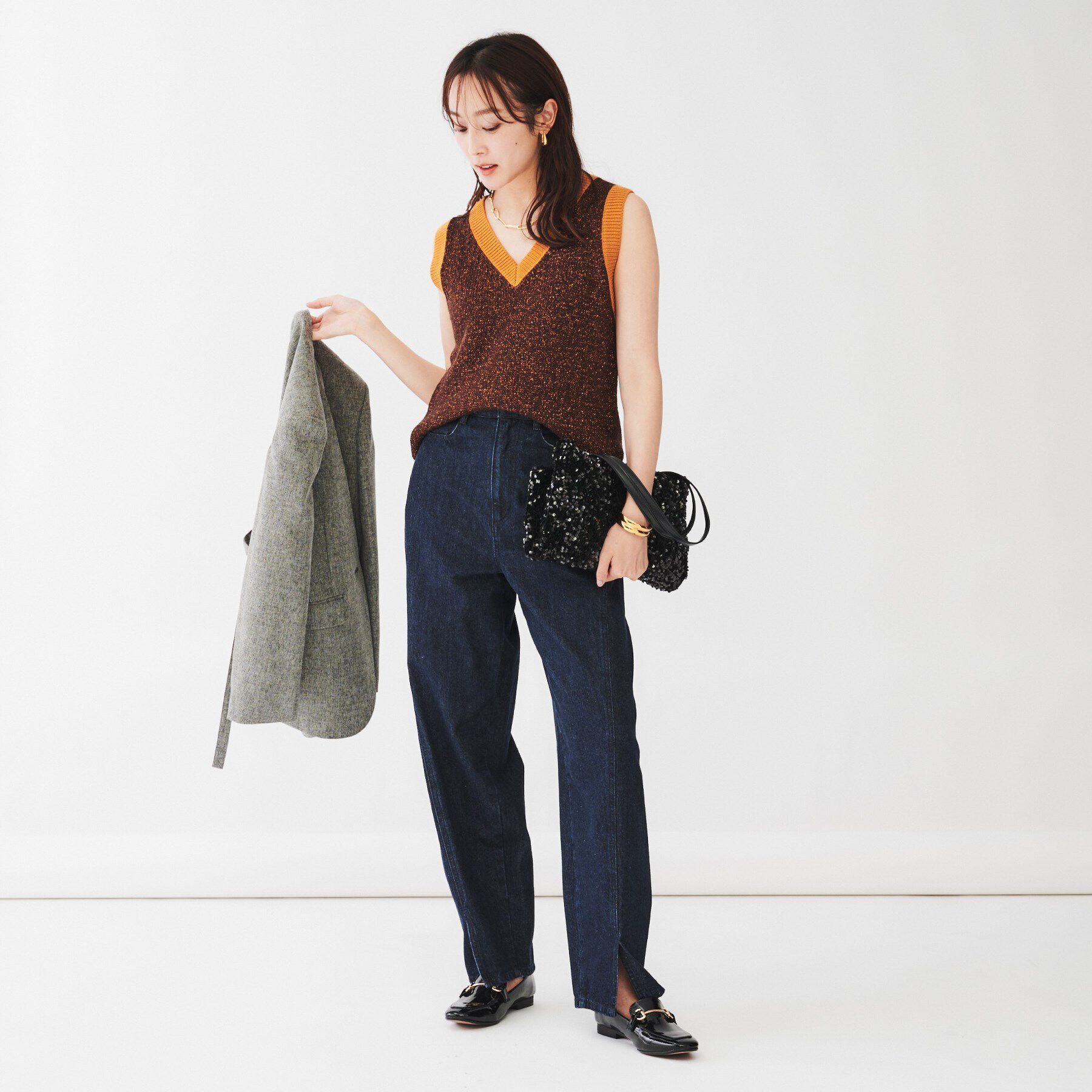 UNTITLED「【オールシーズン/ラメ】Vネックベスト」|ベスト・ジレ|