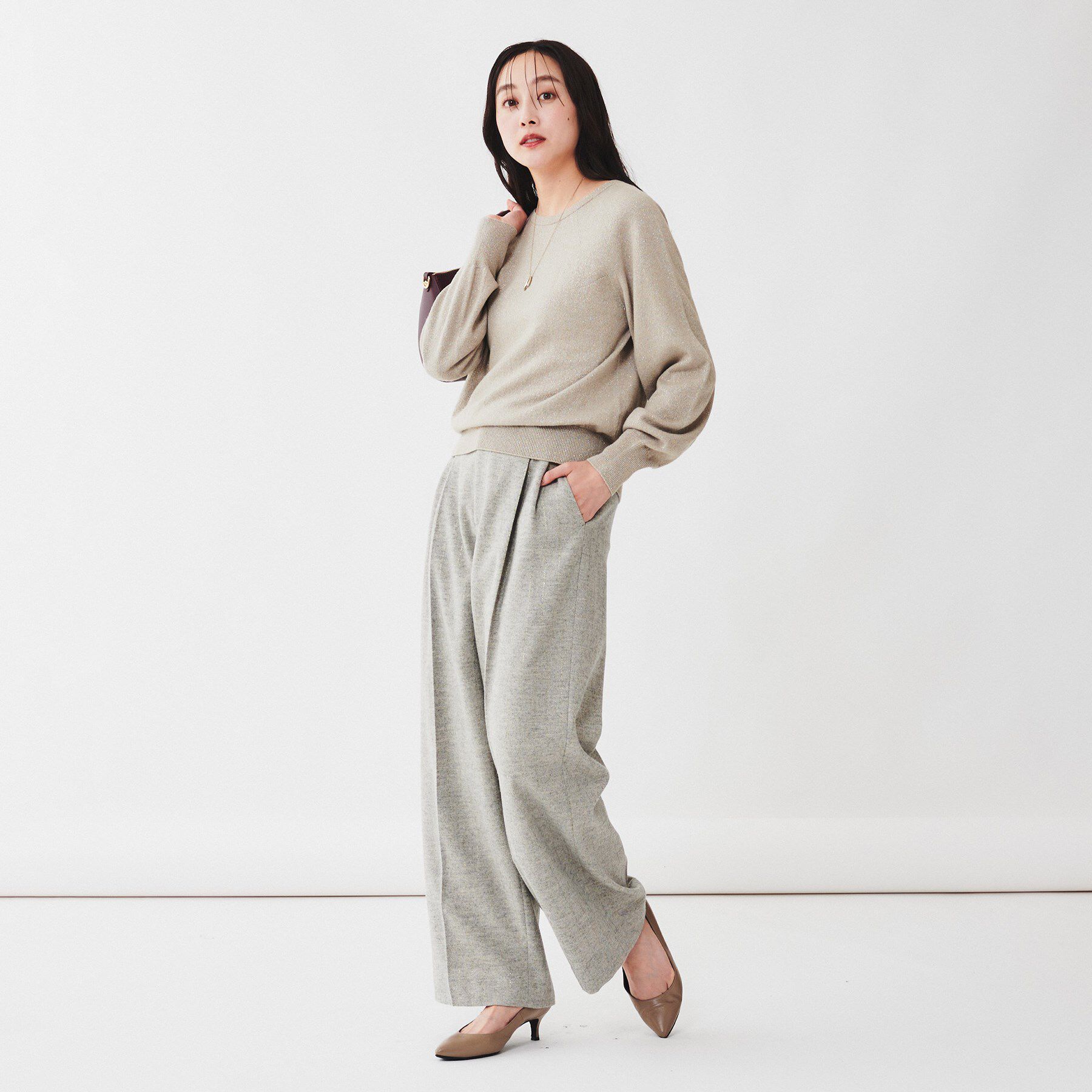 UNTITLED「【日本製/オンオフ使える】ラメ混パフスリーブプルオーバーニット」|ニット・セーター|