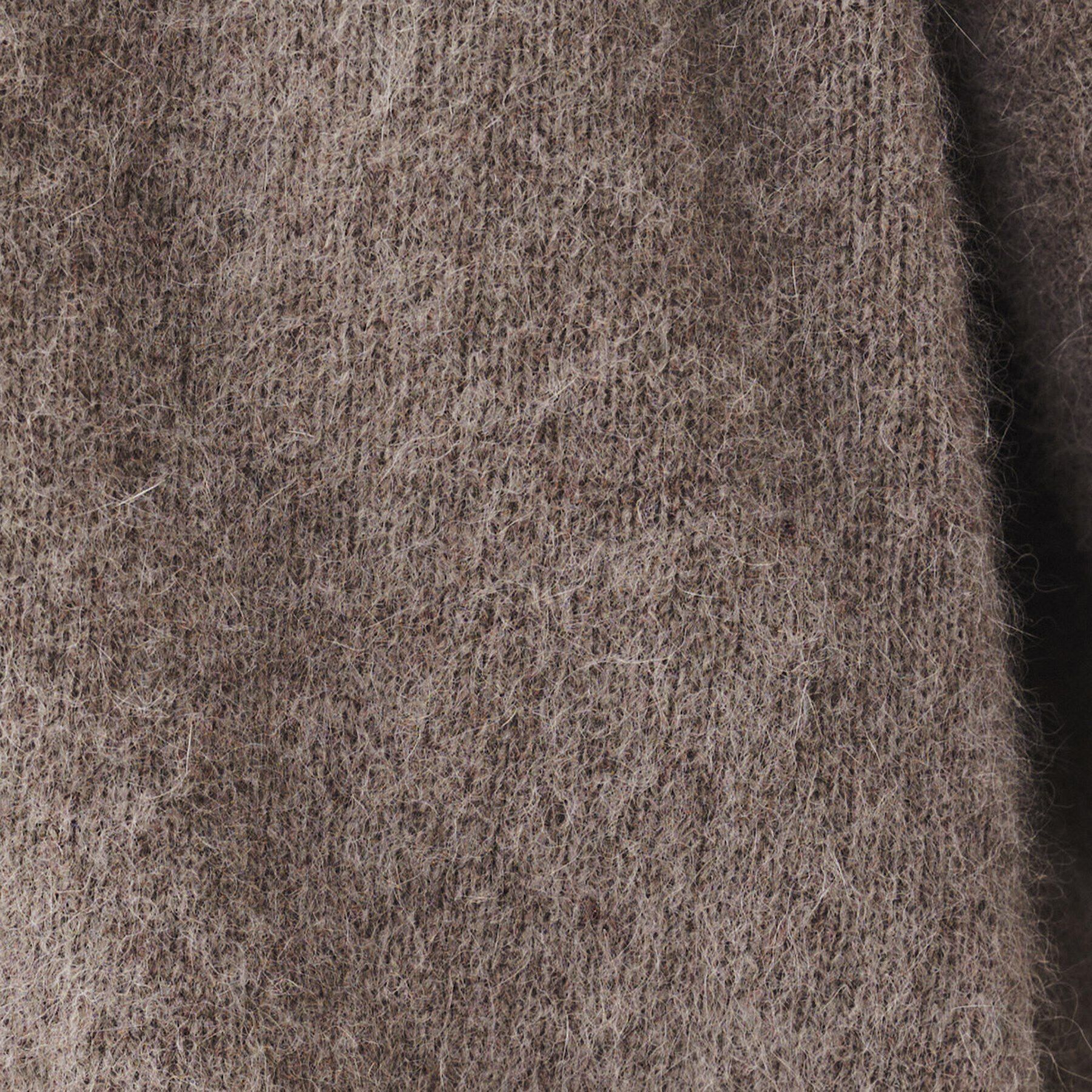 UNTITLED「【ショート丈/一枚着も可能】ウールフォックス Vネックカーディガン」|カーディガン|