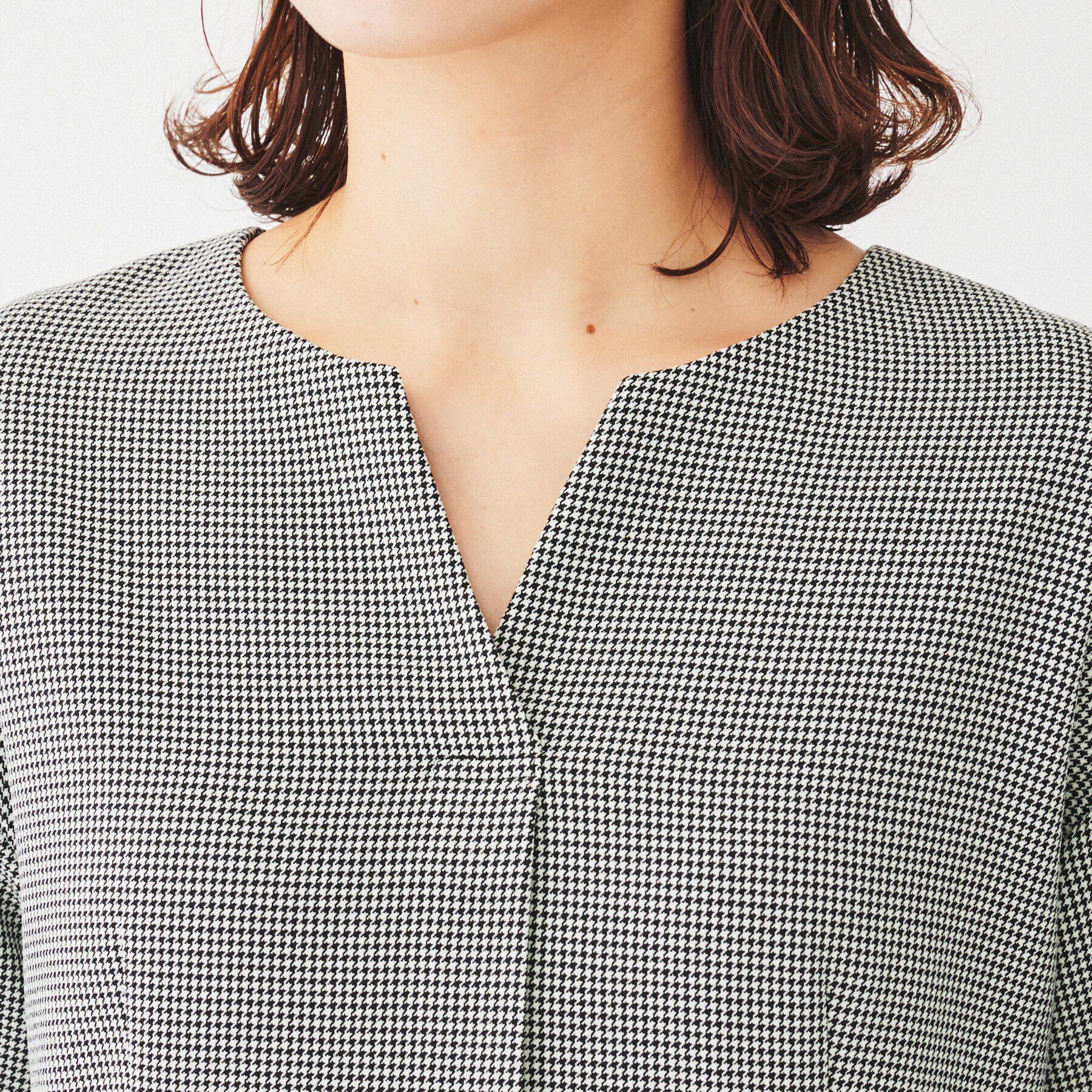 UNTITLED「【きれいめ/日本製】キーネックナローワンピース」|ワンピース|