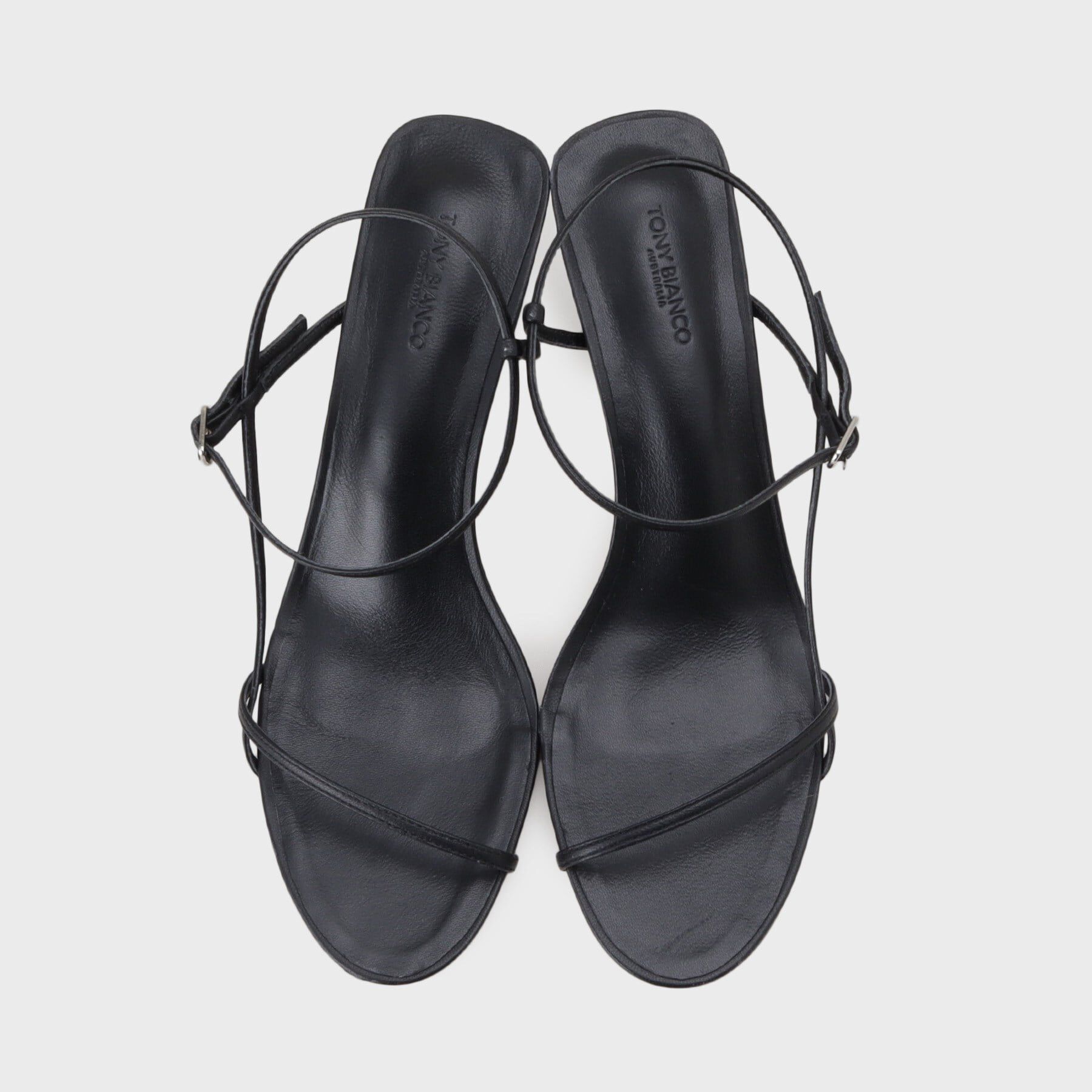 UNTITLED「【 TONY BIANCO 】CAPRICE（カプリス）ストラップパンプス」|サンダル|