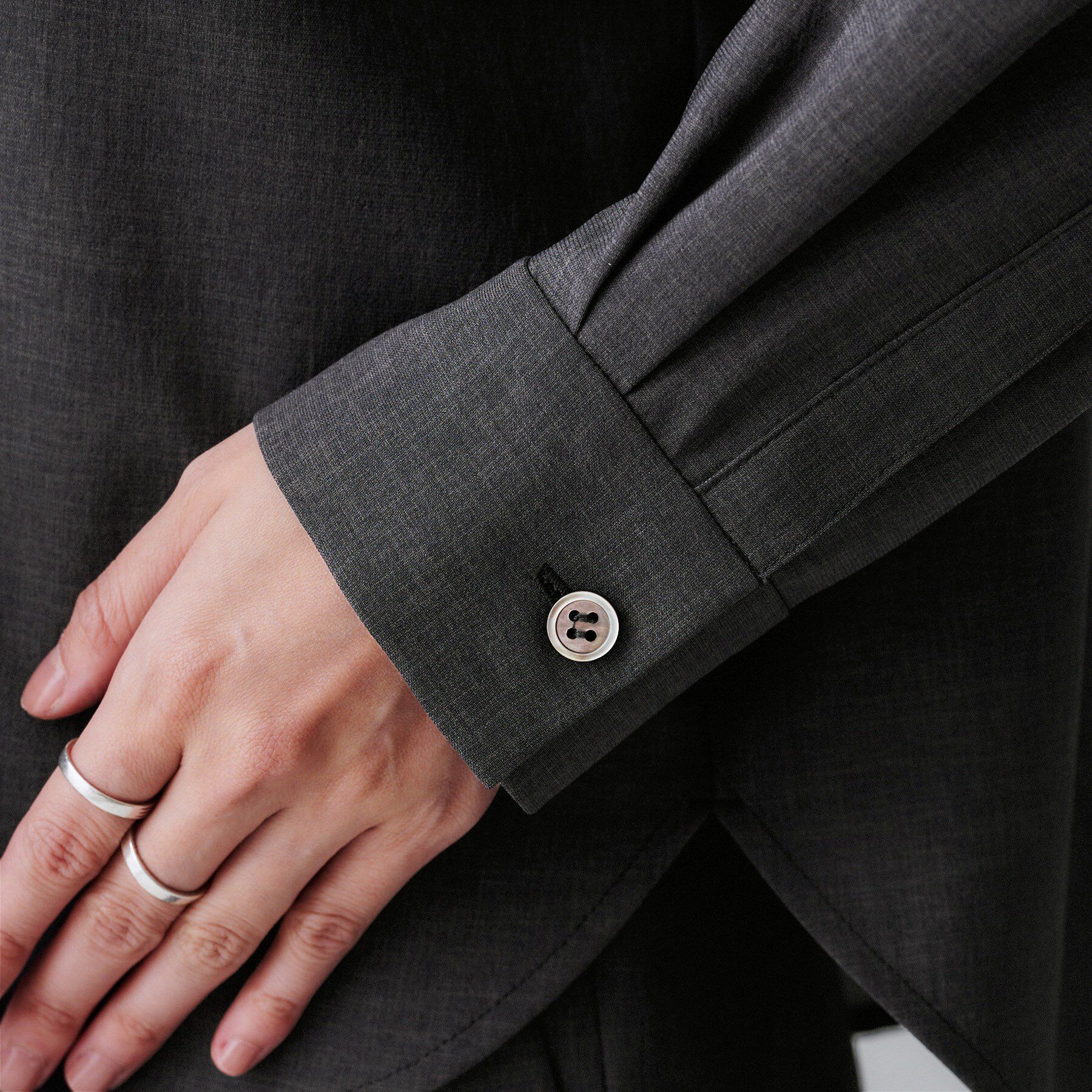 UNTITLED「【秋も着られる/セットアップ可】リラククールシャツ」|シャツ・ブラウス|