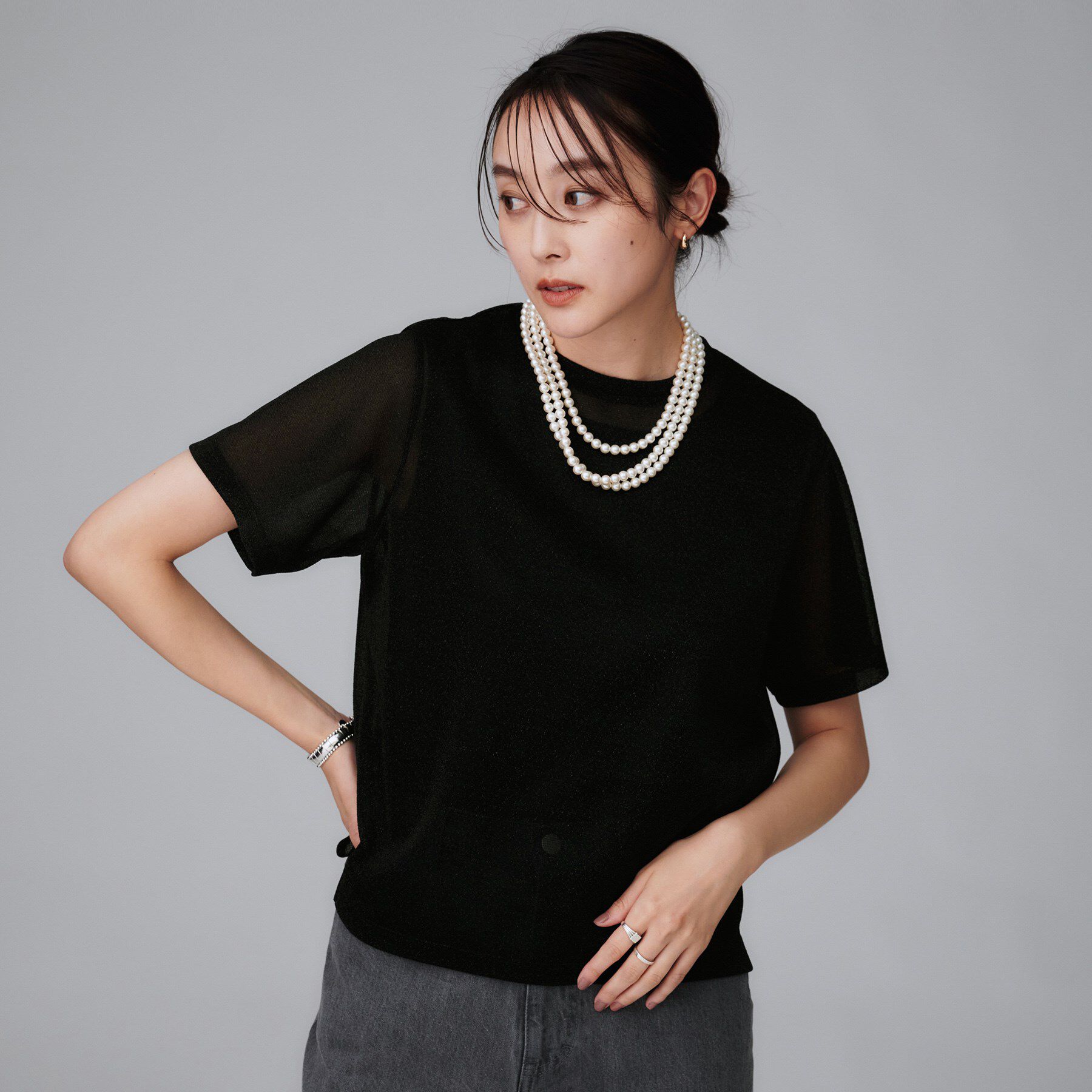 UNTITLED「【洗える】ラメシアーTシャツ」|Tシャツ・カットソー|ブラック(019)