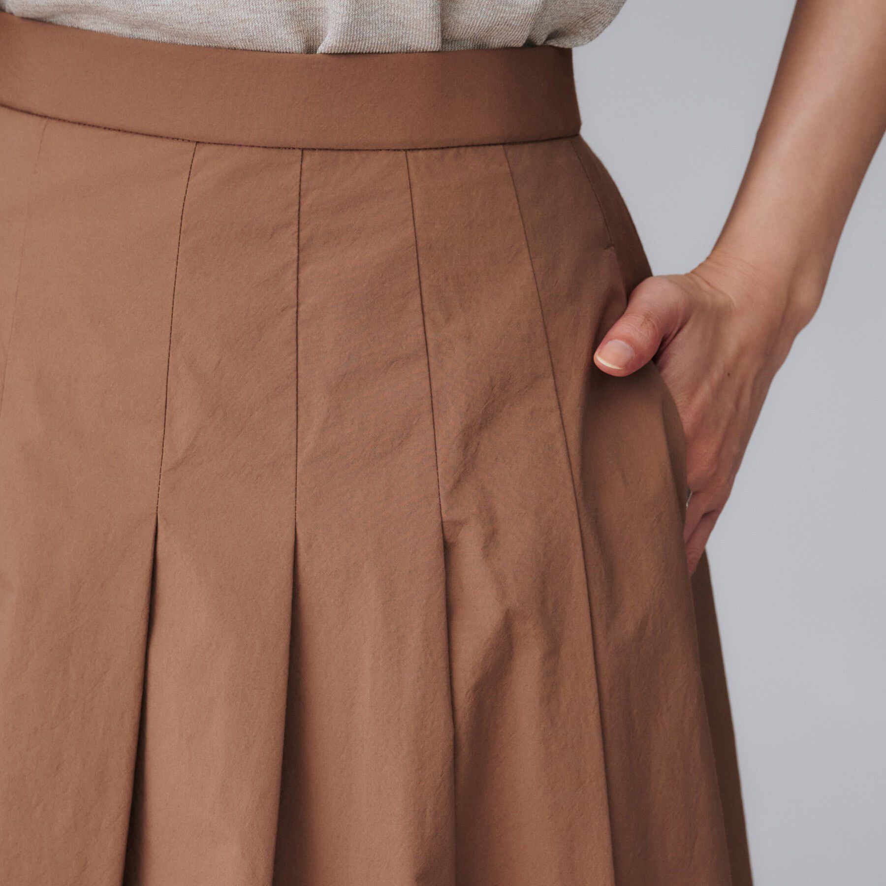 UNTITLED「【後ろウエストゴム/セットアップ可】ファブリカタックスカート」|スカート|