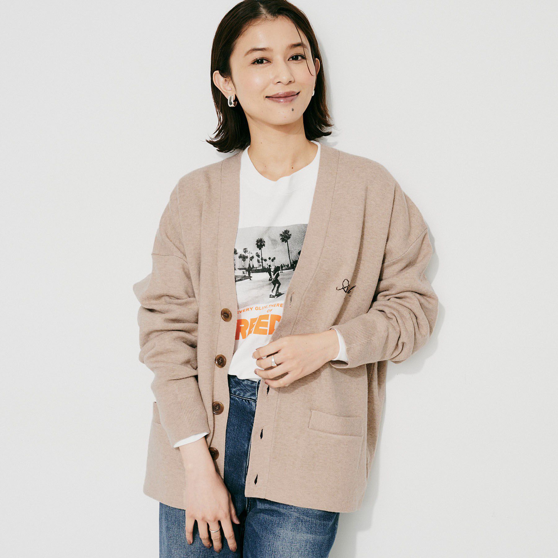 UNTITLED「【St．Johns 3rd Club】ロゴVネック カーディガン」|カーディガン|