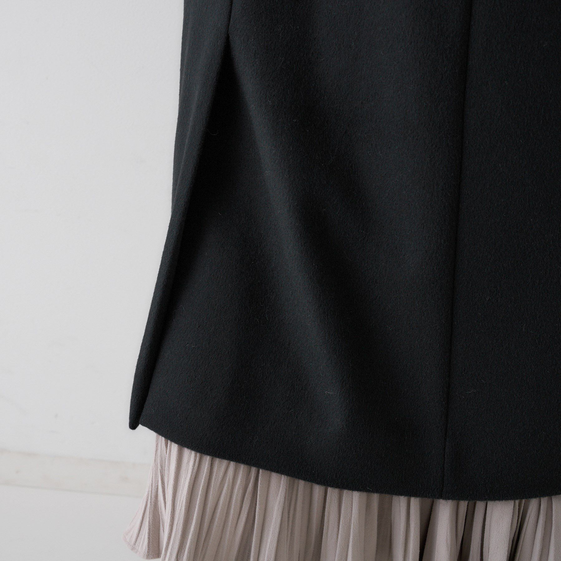 UNTITLED「【スタイリッシュ／オンオフ兼用】ウールチェスターコート」|チェスターコート|